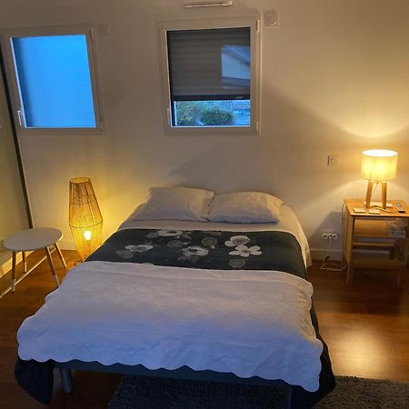 Chambre Prive A Deux Pas De La Gare Montauban-de-Bretagne Εξωτερικό φωτογραφία