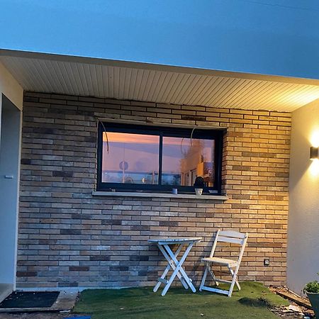 Chambre Prive A Deux Pas De La Gare Montauban-de-Bretagne Εξωτερικό φωτογραφία