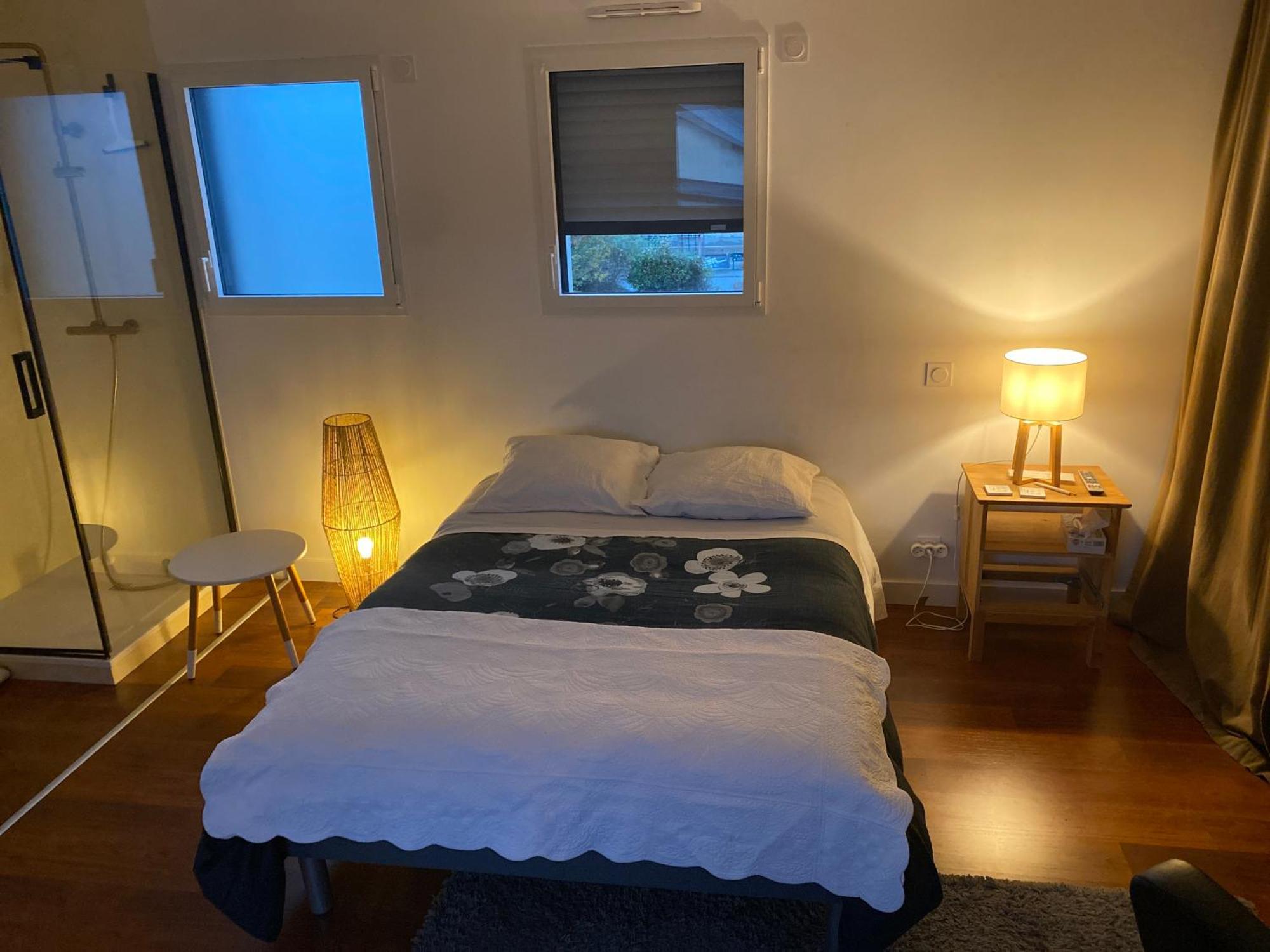 Chambre Prive A Deux Pas De La Gare Montauban-de-Bretagne Εξωτερικό φωτογραφία
